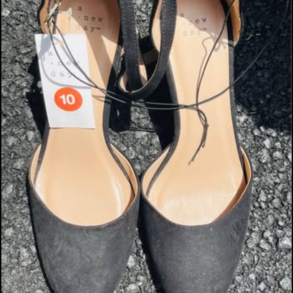 A New Day - Women's Black Wedge Strap Shoes (SZ 10)
